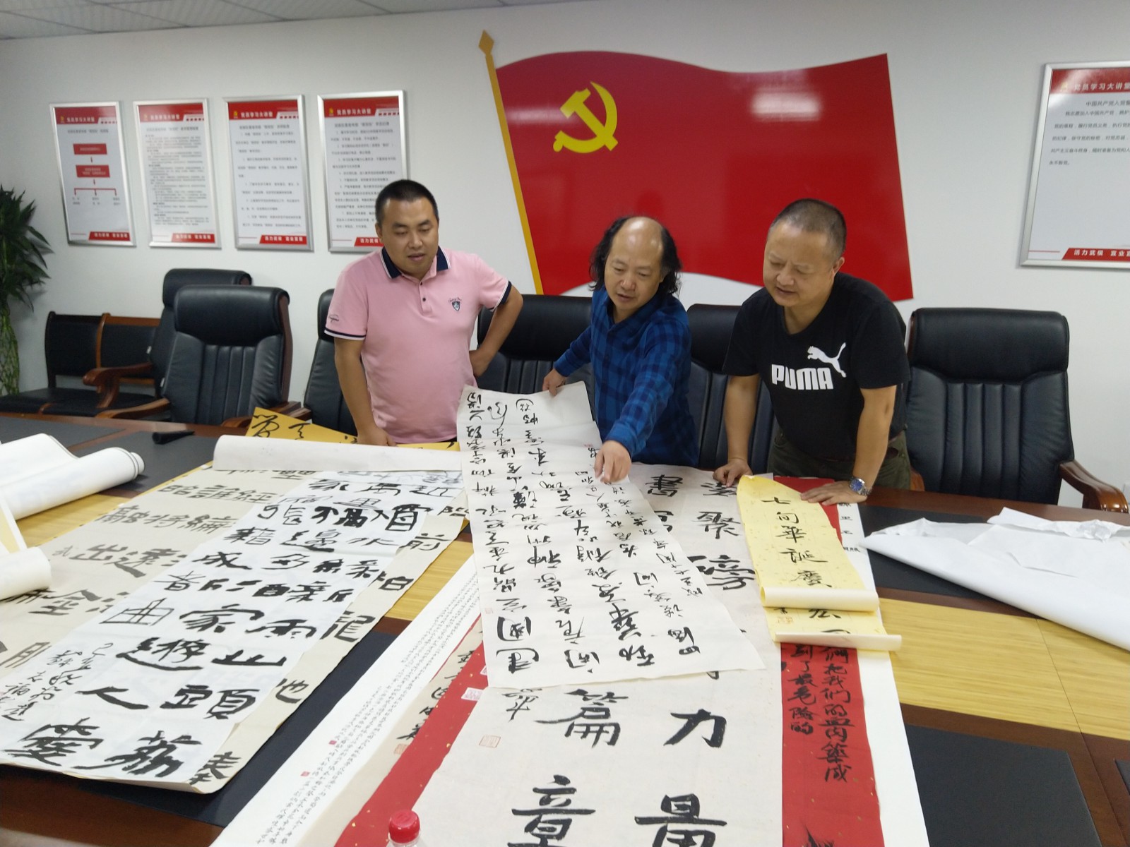 何晓巍出任武侯区庆祝中华人民共和国成立70周年书画展评委插图2