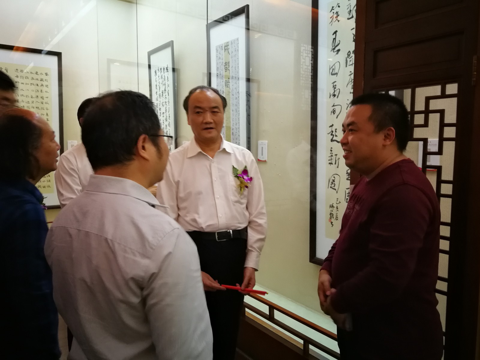 何晓巍参加成都市政协庆祝中华人民共和国成立70周年暨人民政协成立70周年作品展作品插图