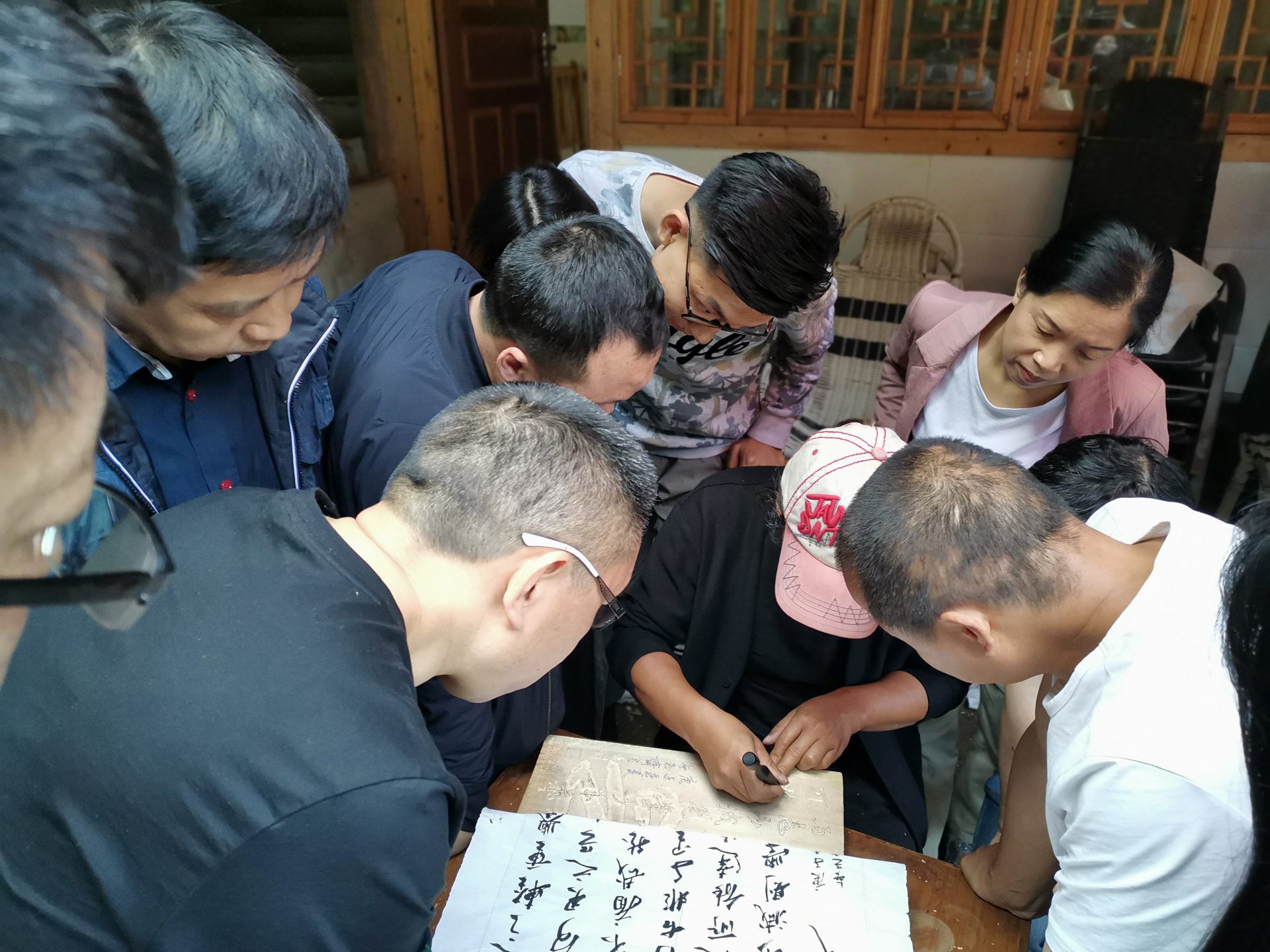 何晓巍出席成都市书法家协会“现代刻字艺术创作集训班”开班仪式并致辞插图17
