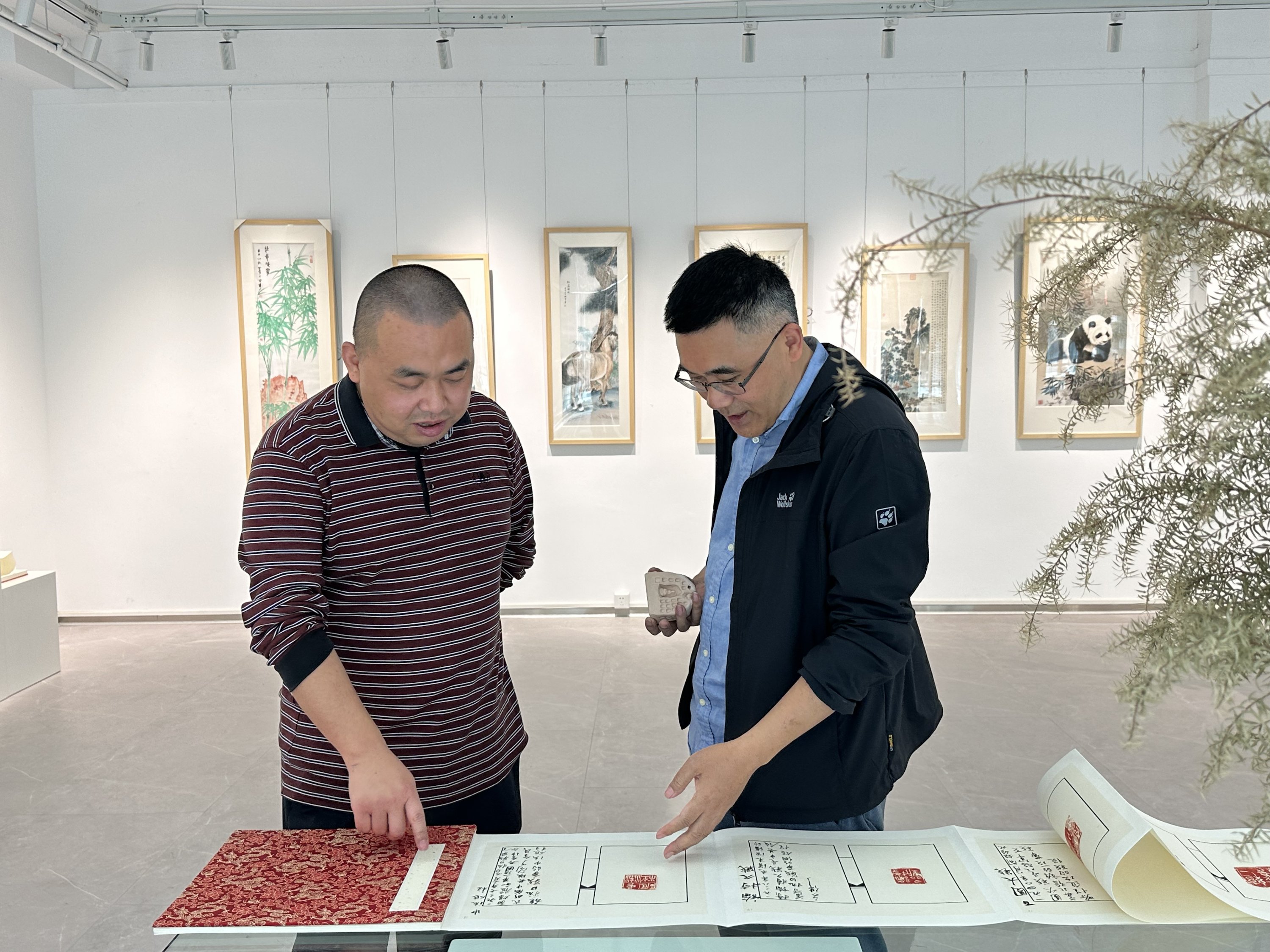 何晓巍赴成都蜀汉陶印艺术研究院调研插图2